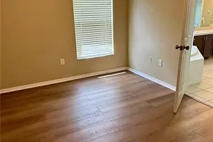 9917 Colonnade Dr, Tampa, FL 33647 - Photo 26