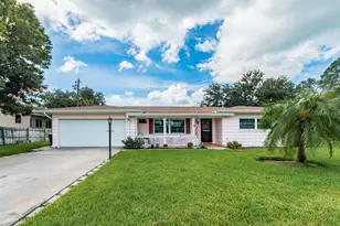 63 Nicholas Dr, Dunedin, FL 34698 - Photo 2