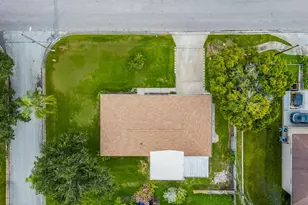 63 Nicholas Dr, Dunedin, FL 34698 - Photo 32