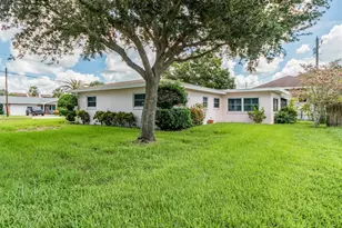 63 Nicholas Dr, Dunedin, FL 34698 - Photo 30