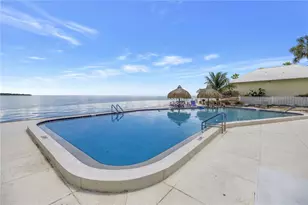 7200 Sunshine Skyway Ln S, Saint Petersburg, FL 33711 - Photo 46