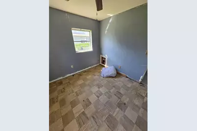 1028 Sunshine Drive E, Lakeland, FL 33801 - Photo 16