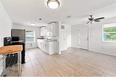 7660 54th Street N, Pinellas Park, FL 33781 - Photo 10