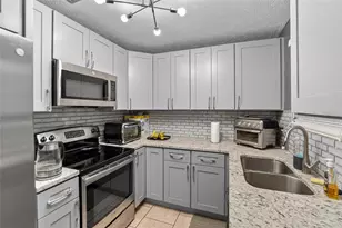6424 Rockpointe Dr, Tampa, FL 33634 - Photo 8