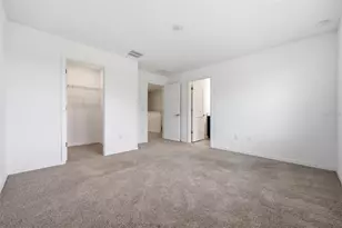 34202 Polacca Ln, Wesley Chapel, FL 33543 - Photo 20