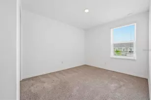 34202 Polacca Ln, Wesley Chapel, FL 33543 - Photo 24