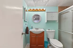 9543 86th Ave, Seminole, FL 33777 - Photo 20