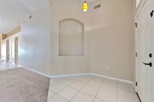 3945 Hampton Hills Dr, Lakeland, FL 33810 - Photo 4