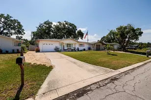 2135 Pocahontas Dr, Largo, FL 33774 - Photo 30