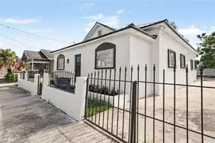 2923 Sanchez St, Tampa, FL 33605 - Photo 4