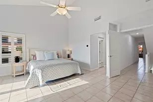 120 1st St E, Tierra Verde, FL 33715 - Photo 28
