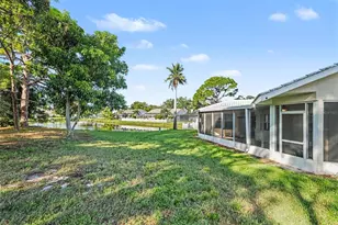 2500 62nd Ave S, Saint Petersburg, FL 33712 - Photo 18