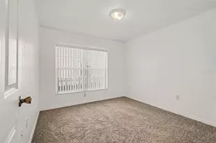 2500 62nd Ave S, Saint Petersburg, FL 33712 - Photo 14