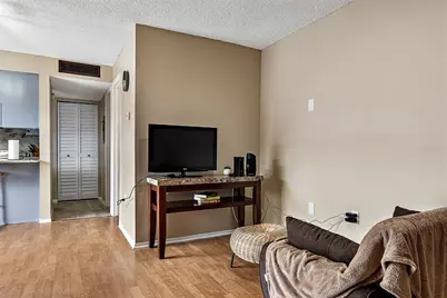 1055 82nd Terrace N #1055A, Saint Petersburg, FL 33702 - Photo 6