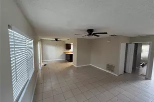 8331 Paddlewheel St, Tampa, FL 33637 - Photo 4