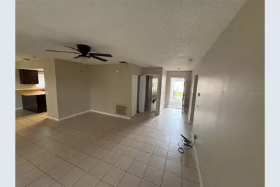 8331 Paddlewheel Street, Tampa, FL 33637 - Photo 6