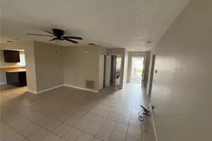 8331 Paddlewheel St, Tampa, FL 33637 - Photo 6