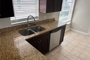 8331 Paddlewheel St, Tampa, FL 33637 - Photo 16