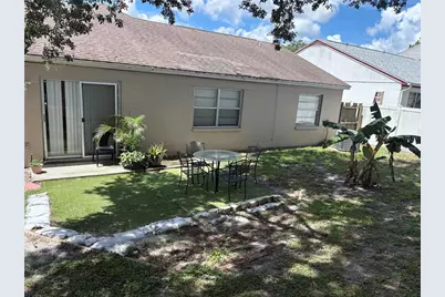 8331 Paddlewheel Street, Tampa, FL 33637 - Photo 2