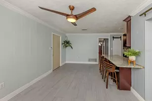 2161 Inner Cass Cir, Sarasota, FL 34231 - Photo 14