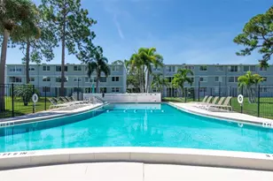 4720 Locust St NE, Saint Petersburg, FL 33703 - Photo 32