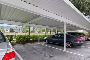 13626 Greenfield Dr, Tampa, FL 33618 - Photo 8
