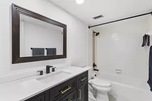 13626 Greenfield Dr, Tampa, FL 33618 - Photo 34