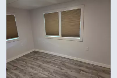 6240 Connecticut Street, Zephyrhills, FL 33542 - Photo 6