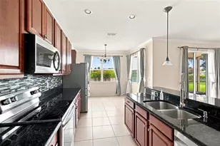 5108 Butterfly Shell Dr, Apollo Beach, FL 33572 - Photo 4