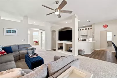 2020 Alafia Oaks Drive, Valrico, FL 33596 - Photo 4