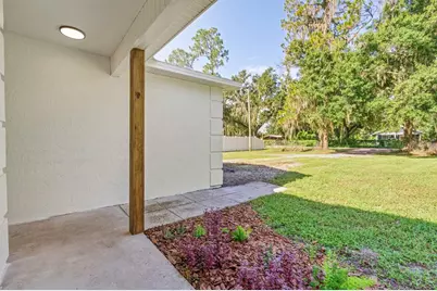 414 S Wiggins Road, Plant City, FL 33566 - Photo 4