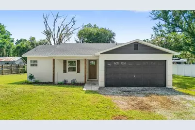 414 S Wiggins Road, Plant City, FL 33566 - Photo 1
