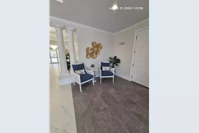 1064 N Tamiami Trail #1404, Sarasota, FL 34236 - Photo 2