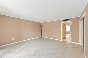 2650 Pearce Dr, Clearwater, FL 33764 - Photo 16