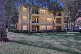 2612 Robert Trent Jones Dr, Orlando, FL 32835 - Photo 40