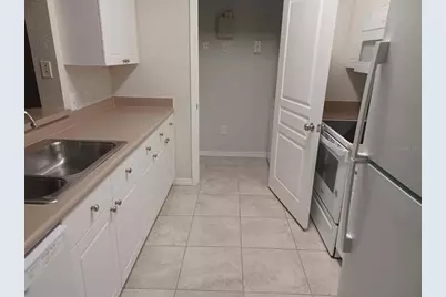 1502 Marsh Cove Court #106, Tampa, FL 33619 - Photo 14