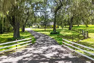 17380 Sweetwater Rd, Dade City, FL 33523 - Photo 46