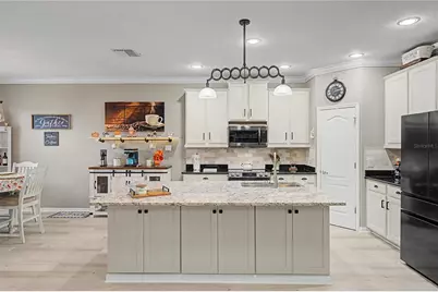 10427 Hyannisport Loop, San Antonio, FL 33576 - Photo 32