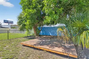 4511 W McElroy Ave, Tampa, FL 33611 - Photo 64