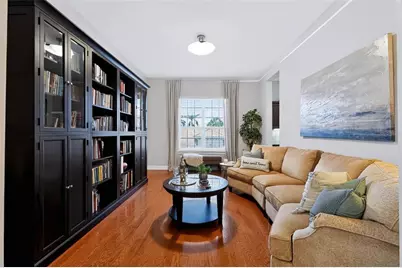 102 Wimbledon Court, Redington Shores, FL 33708 - Photo 20