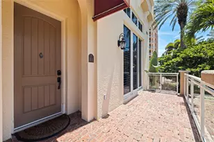 525 Mandalay Ave, Clearwater Beach, FL 33767 - Photo 6