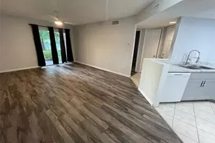 1964 Lake Atriums Cir, Orlando, FL 32839 - Photo 2