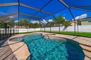 2863 Maple Brook Loop, Lutz, FL 33558 - Photo 22