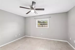 8710 Filson Pl, Sarasota, FL 34231 - Photo 16