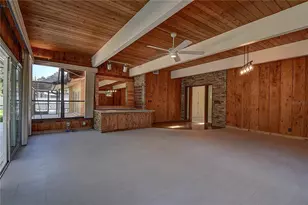 1247 Monticello Blvd N, Saint Petersburg, FL 33703 - Photo 50