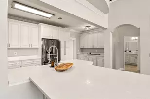 2741 Via Cipriani, Clearwater, FL 33764 - Photo 14