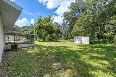 39528 Meadowood Loop, Zephyrhills, FL 33542 - Photo 22