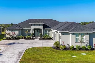 5216 Lake Venice Dr, Wimauma, FL 33598 - Photo 1
