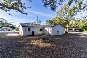 1395 Davis Rd, Dunedin, FL 34698 - Photo 6