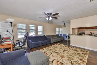 103 N Kingsway Road, Seffner, FL 33584 - Photo 2